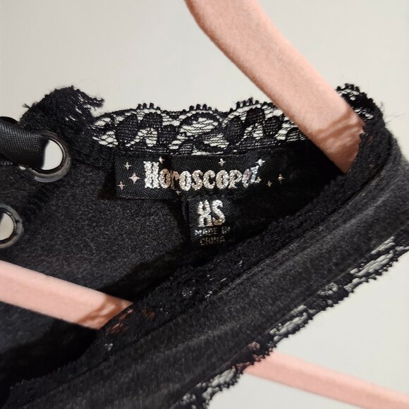 Lace-Up Back Fairy Top - Picture 3 of 5